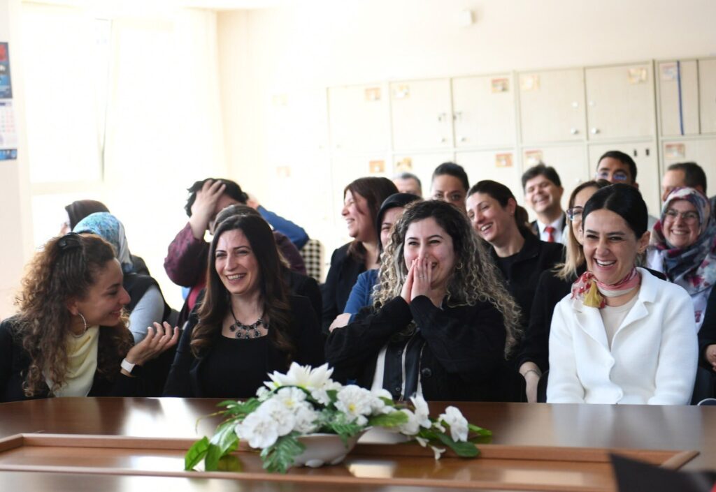 “2025 Yılı Yaz Tatili Öğretmenlerin İl İçi Mazerete Bağlı Yer Değiştirme Başvuruları” Duyurusu Yayımlandı