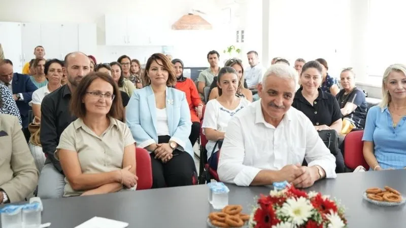 Millî Eğitim Bakanlığı, 2025 yılı Ağustos dönemi il içi sıraya bağlı yer değiştirme sonuçlarını açıkladı.