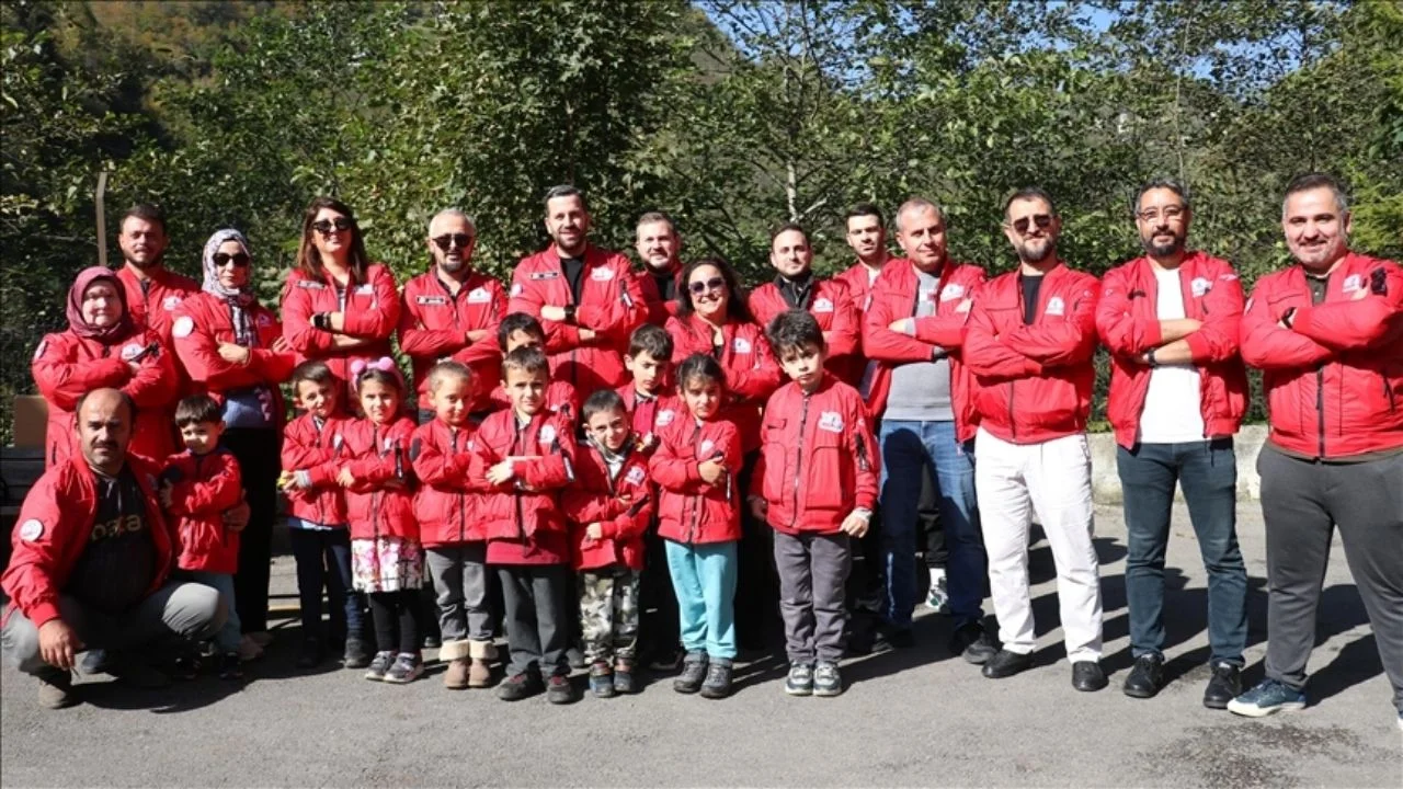 Trabzon’un Köprübaşı ilçesinde Dijital Birlik Platformu tarafından oluşturulan “Serdar Orhan Robotik Kodlama Sınıfı” törenle açıldı.