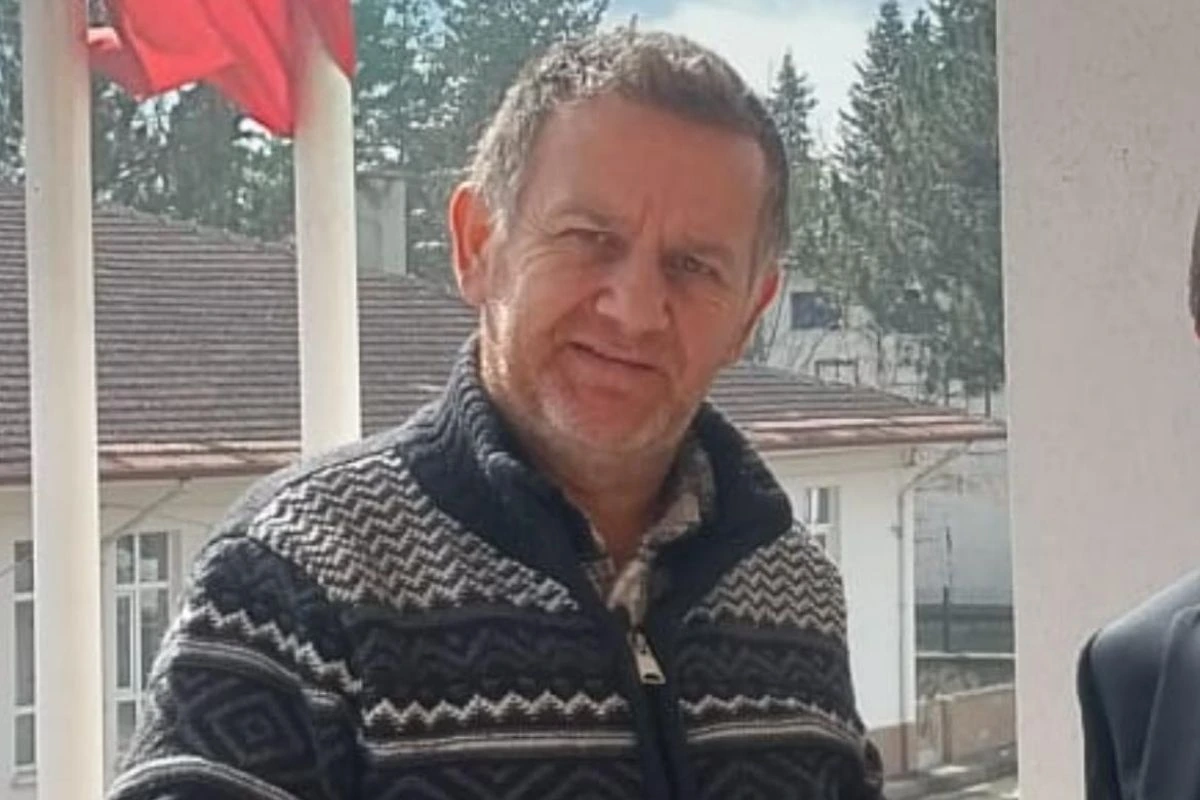 Öğretmen Adem Batuk